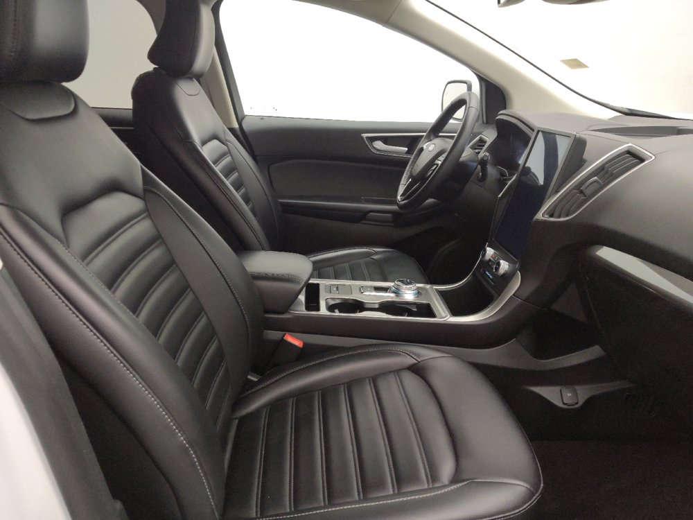 Used 2024 Ford Edge SEL image 21