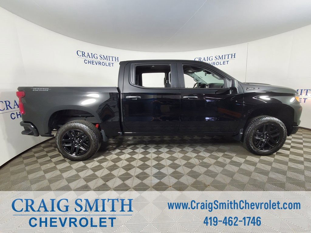Used 2023 Chevrolet Silverado 1500 Custom Trail Boss w/ Midnight Edition image 22