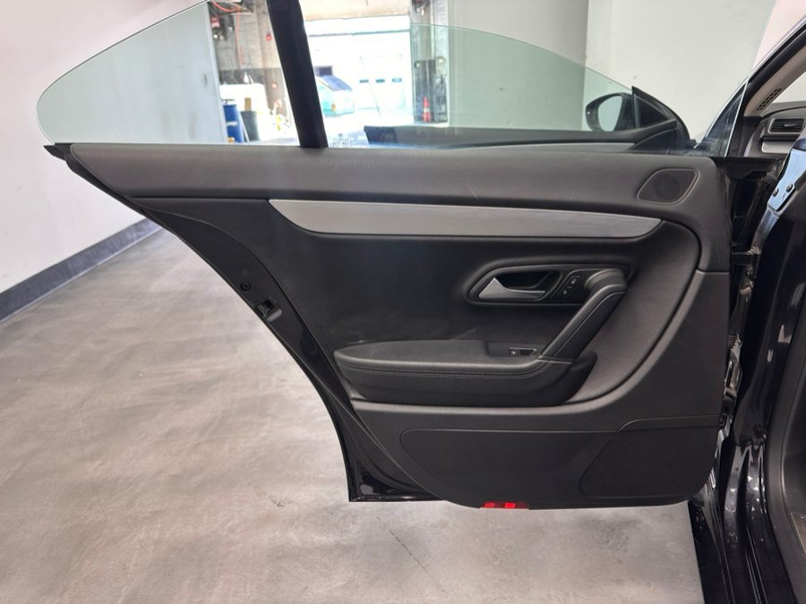 Used 2016 Volkswagen CC Sport FWD image 42