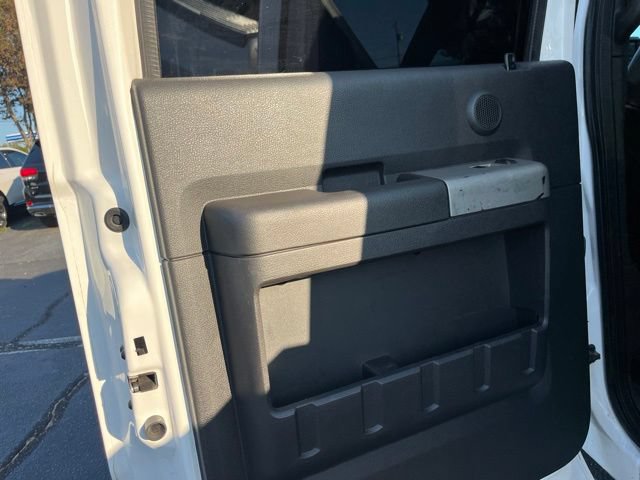 Used 2016 Ford F250 Lariat w/ Lariat Ultimate Package AWD/4WD image 11