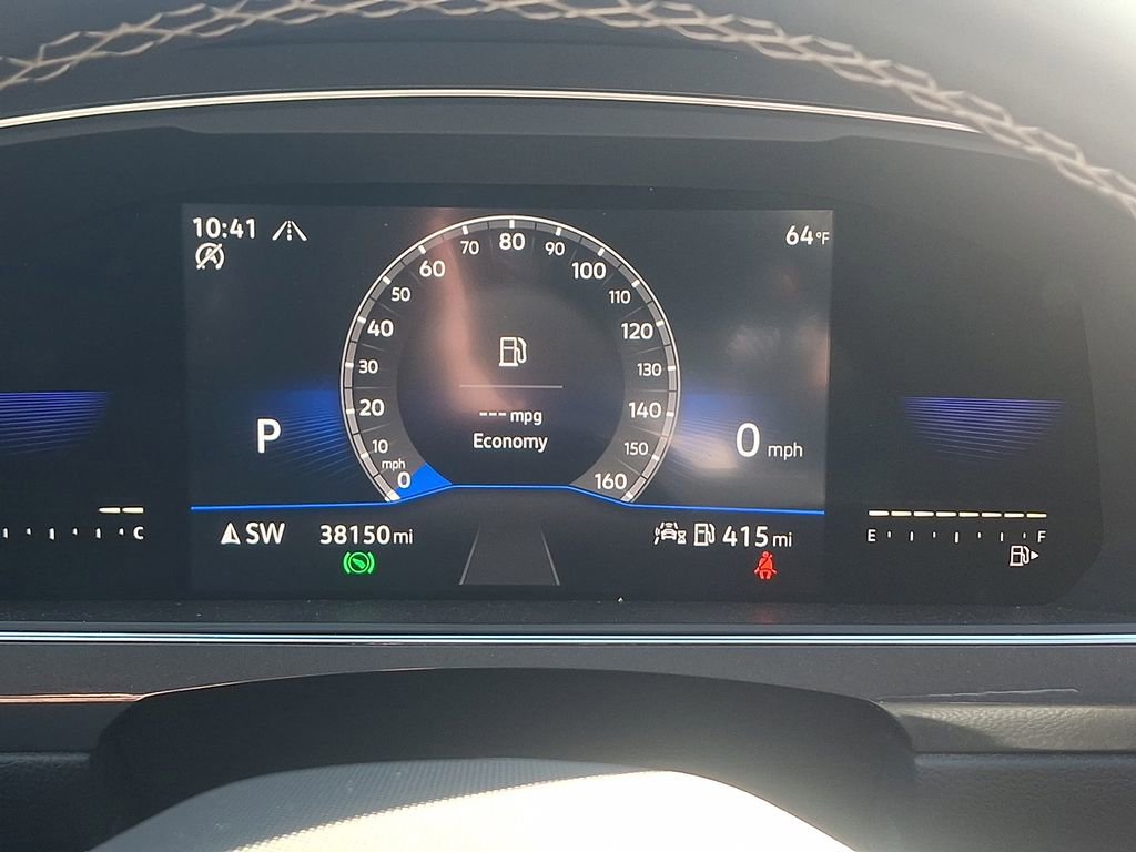 Used 2022 Volkswagen Tiguan SE image 19