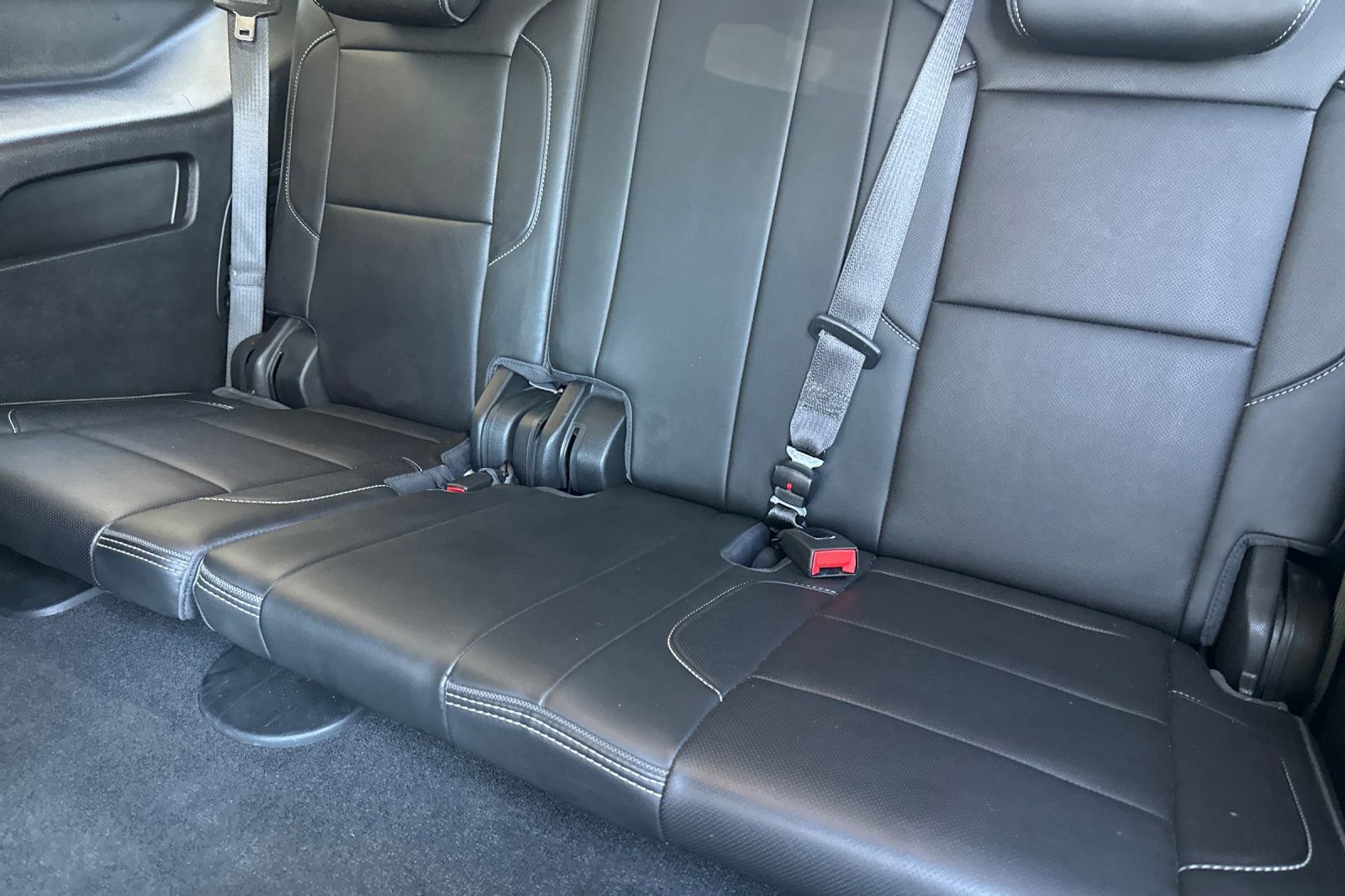 Used 2018 GMC Yukon Denali w/ Denali Ultimate Package AWD/4WD image 16