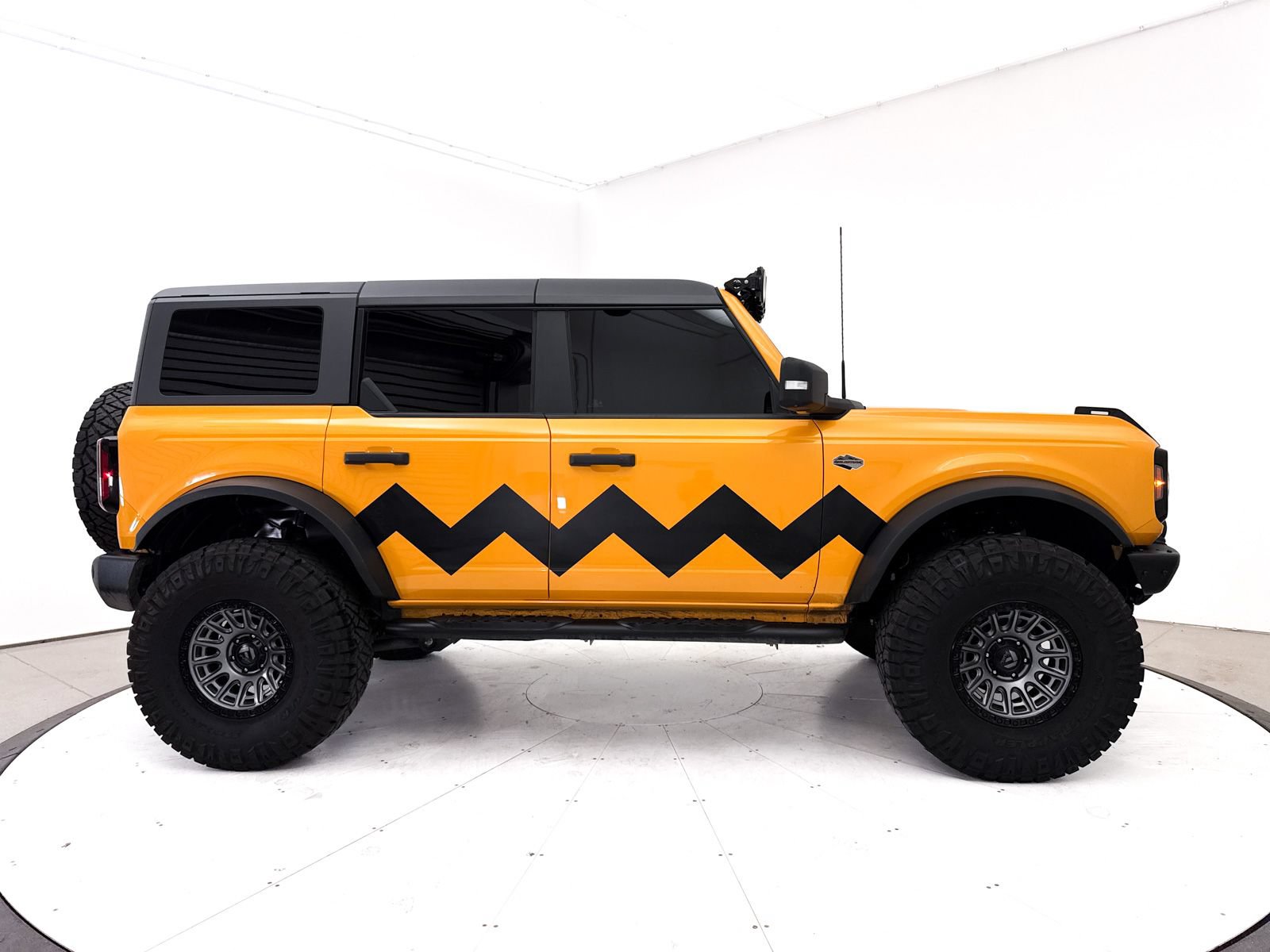 Used 2022 Ford Bronco Wildtrak AWD/4WD image 40