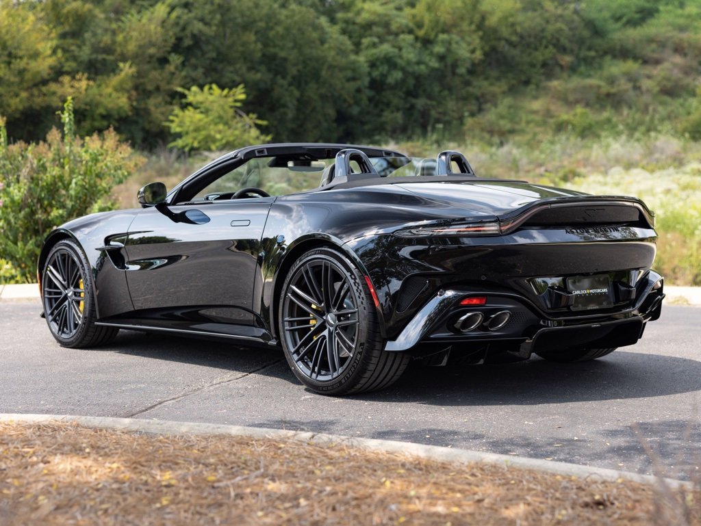 New 2026 Aston Martin V8 Vantage Coupe image 6