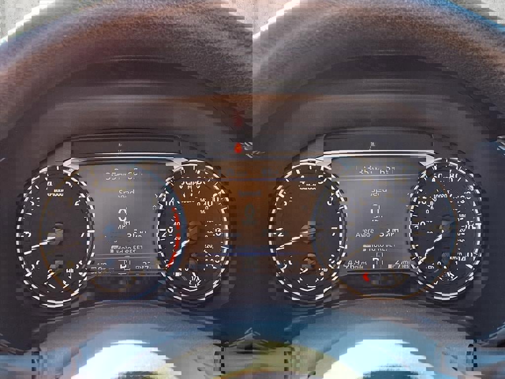 Used 2024 Nissan Altima 2.5 SV image 14