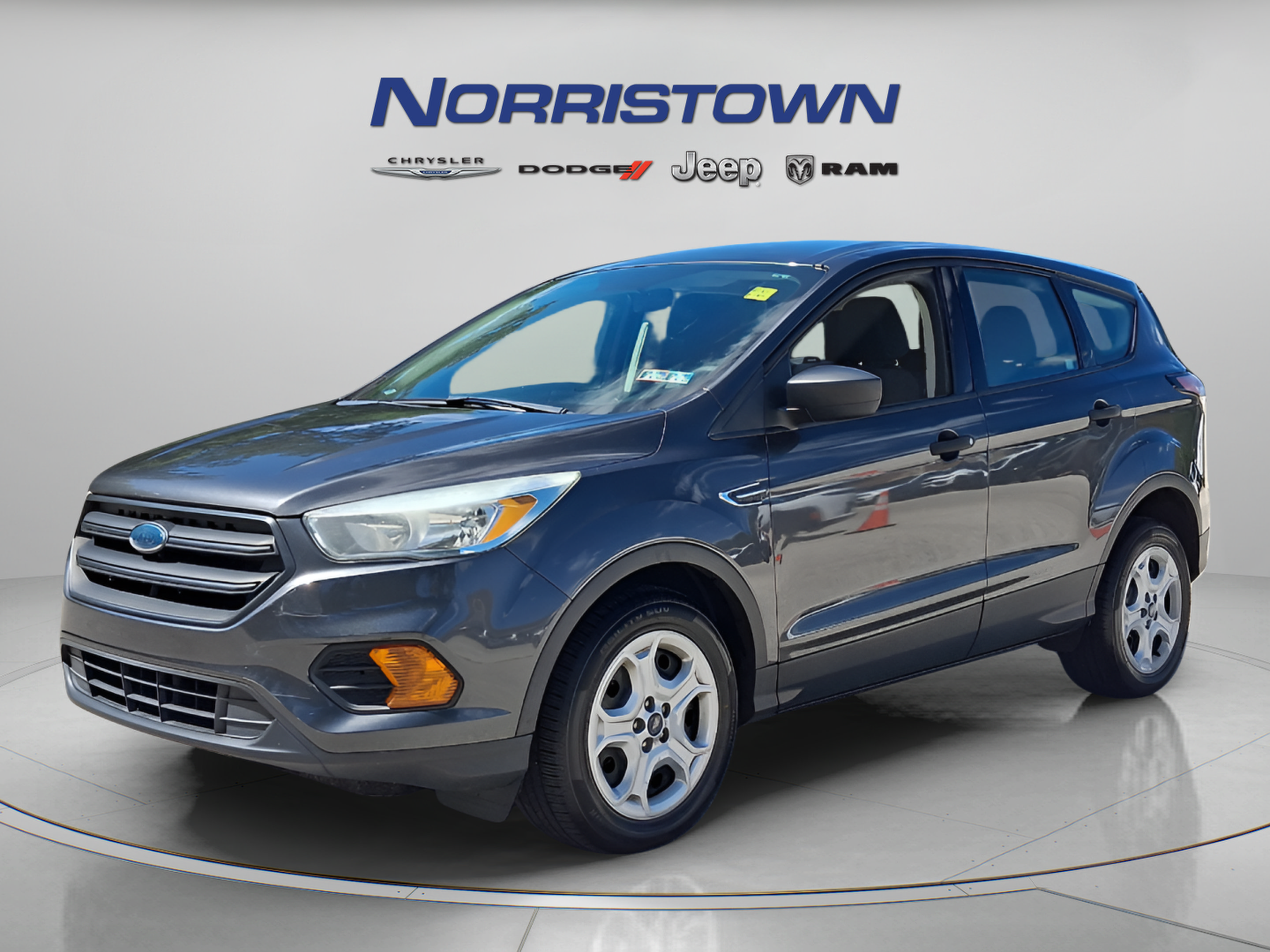 Used 2017 Ford Escape S FWD image 3
