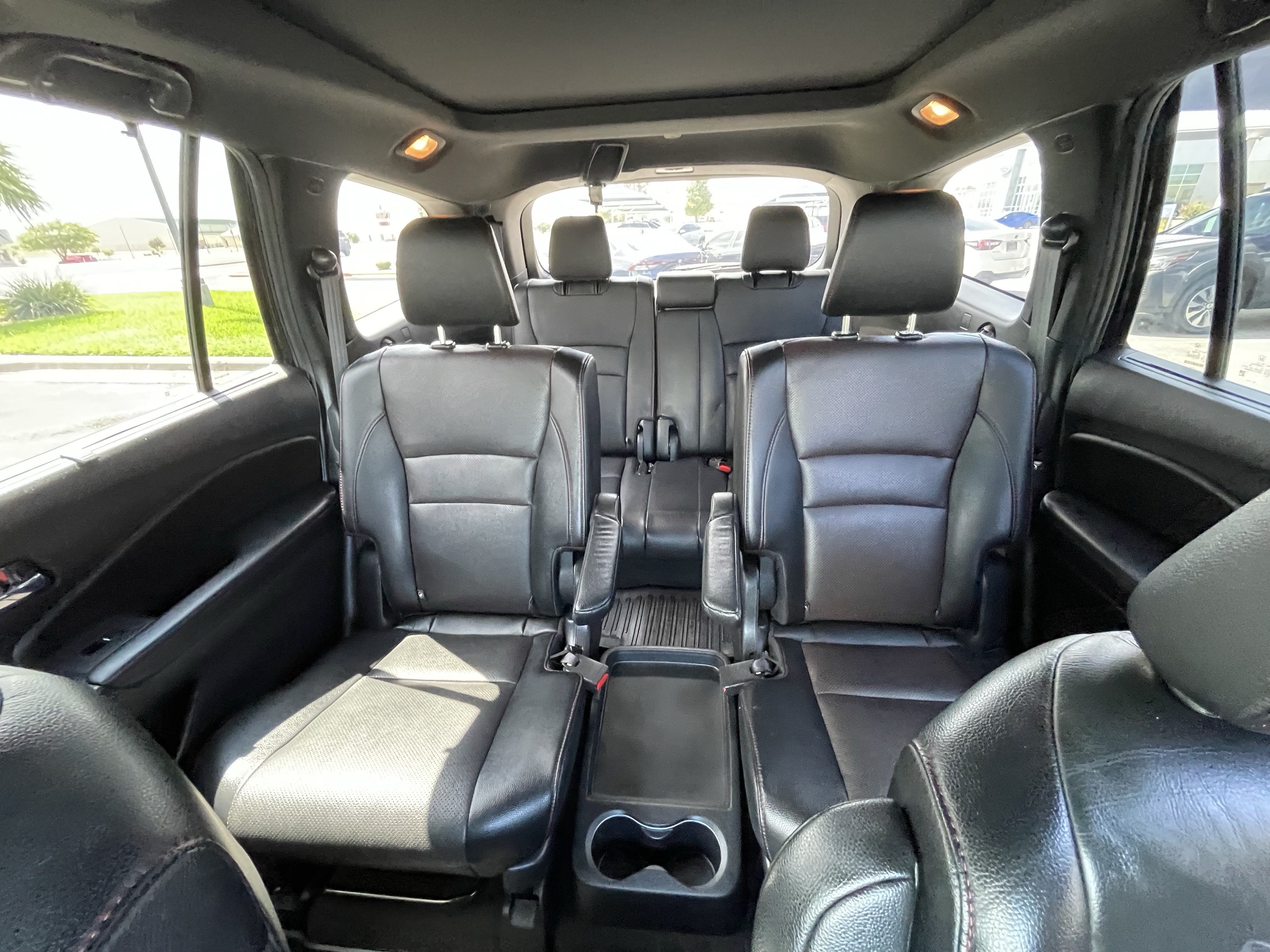 Used 2020 Honda Pilot Black Edition image 23