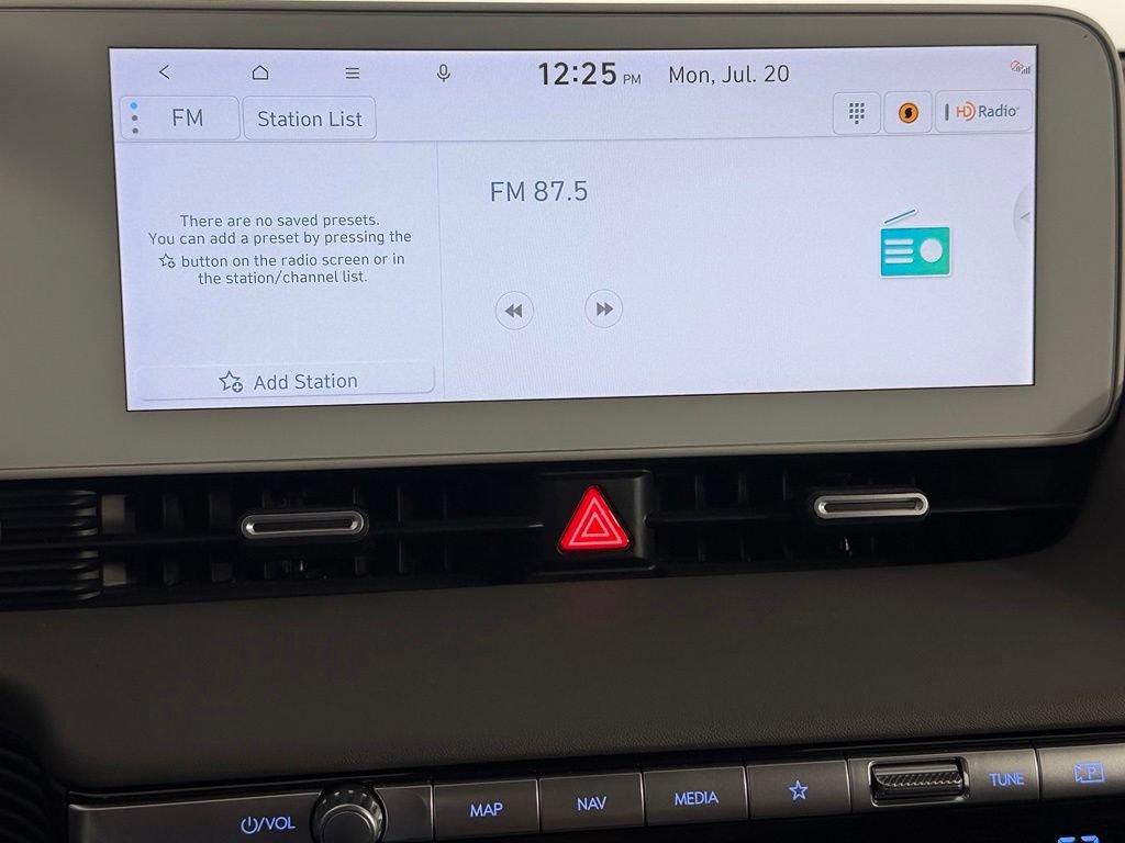 Used 2024 Hyundai Ioniq 5 SEL RWD image 18