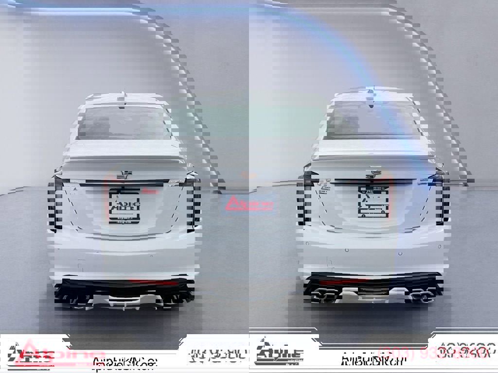 Used 2025 Cadillac CT5 V image 4
