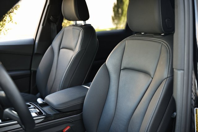 Used 2025 Audi Q7 3.0T Premium Plus image 22