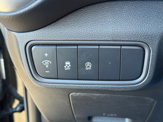 Certified 2025 Kia Soul LX image 26