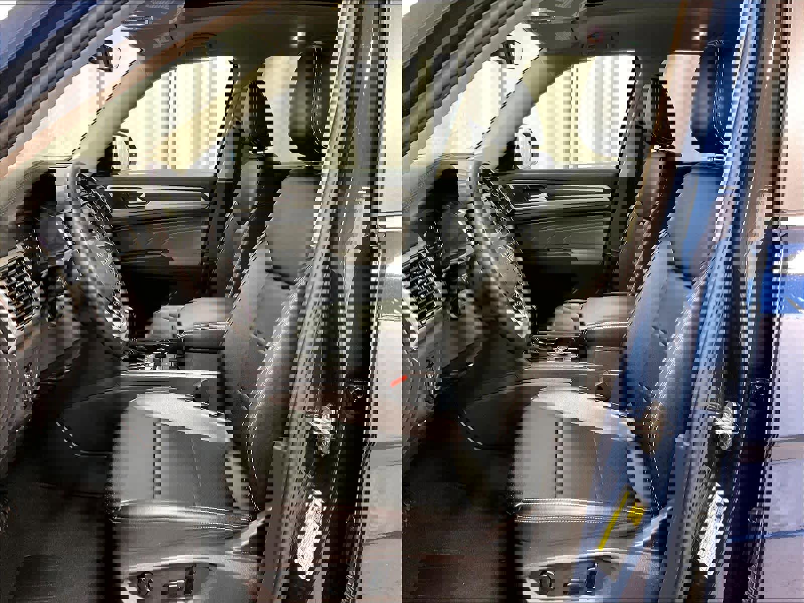 Used 2023 Volkswagen Atlas SE image 10