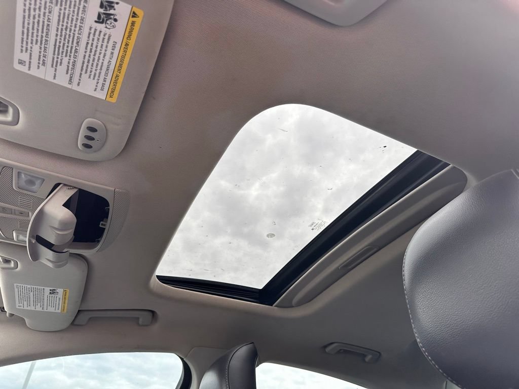 Used 2013 Ford Fusion Titanium FWD image 30