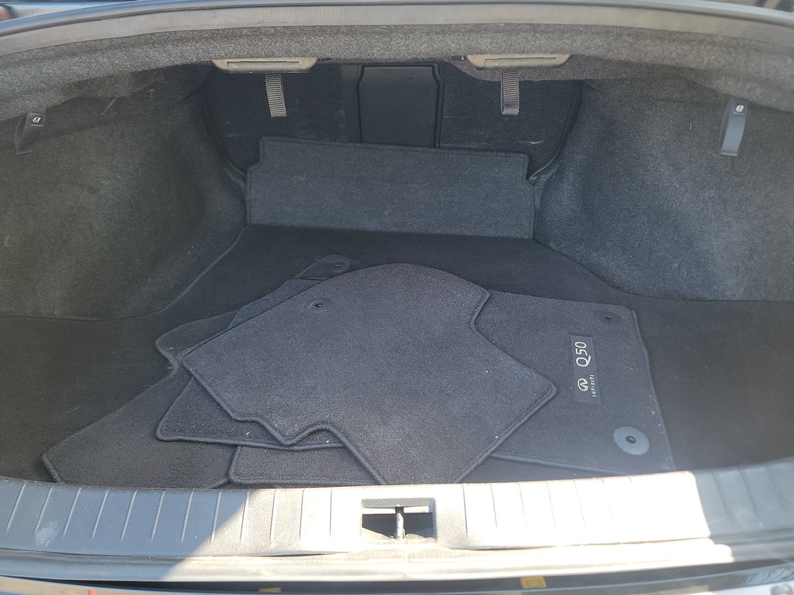 Used 2023 INFINITI Q50 Luxe w/ Cargo Package image 15