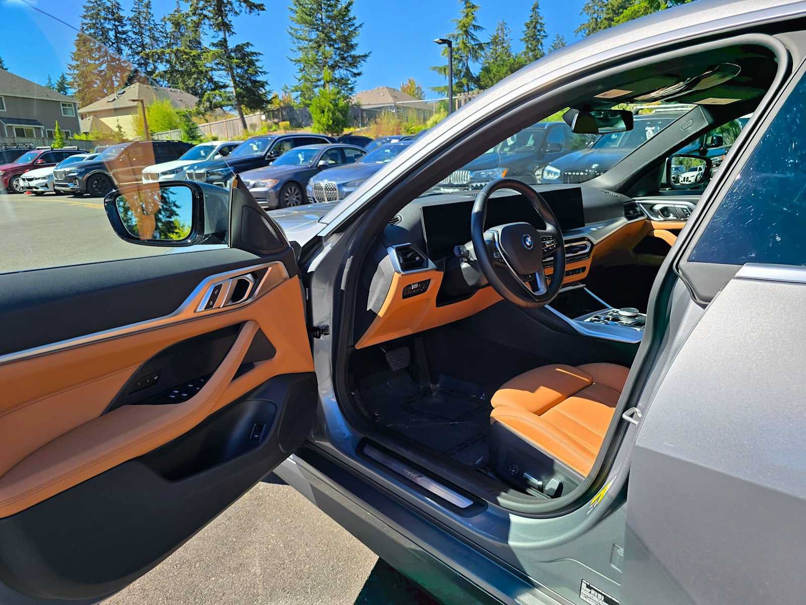Used 2023 BMW i4 eDrive40 RWD image 19