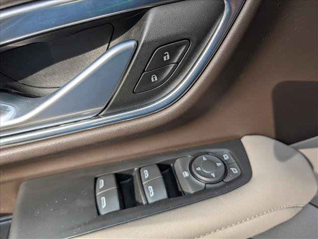 Used 2022 GMC Yukon SLE RWD image 32