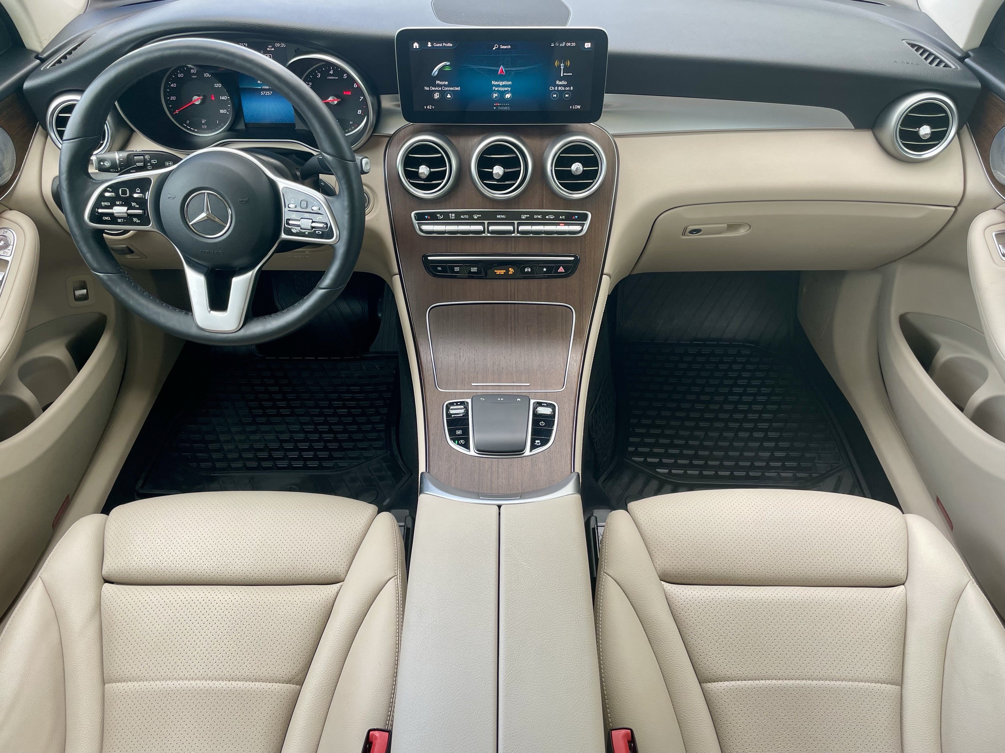 Used 2020 Mercedes-Benz GLC 300 4MATIC image 16