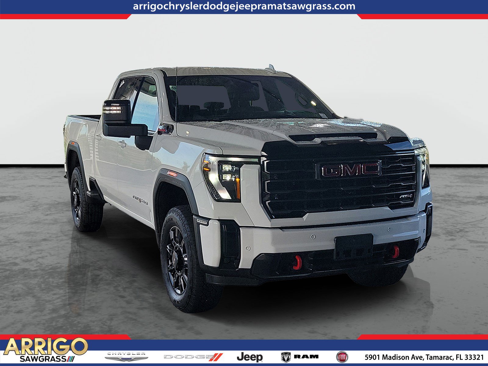 Used 2025 GMC Sierra 2500 AT4 AWD/4WD video 1