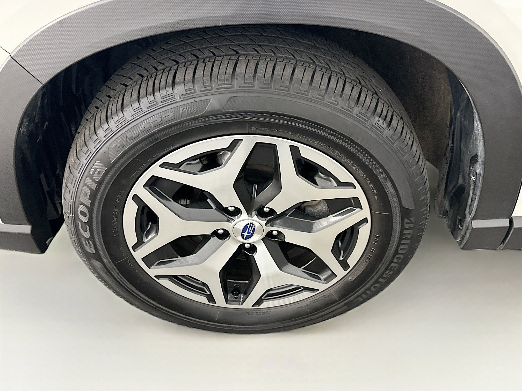 Used 2023 Subaru Forester Premium image 11