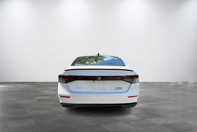 Used 2024 Honda Accord Sport image 5