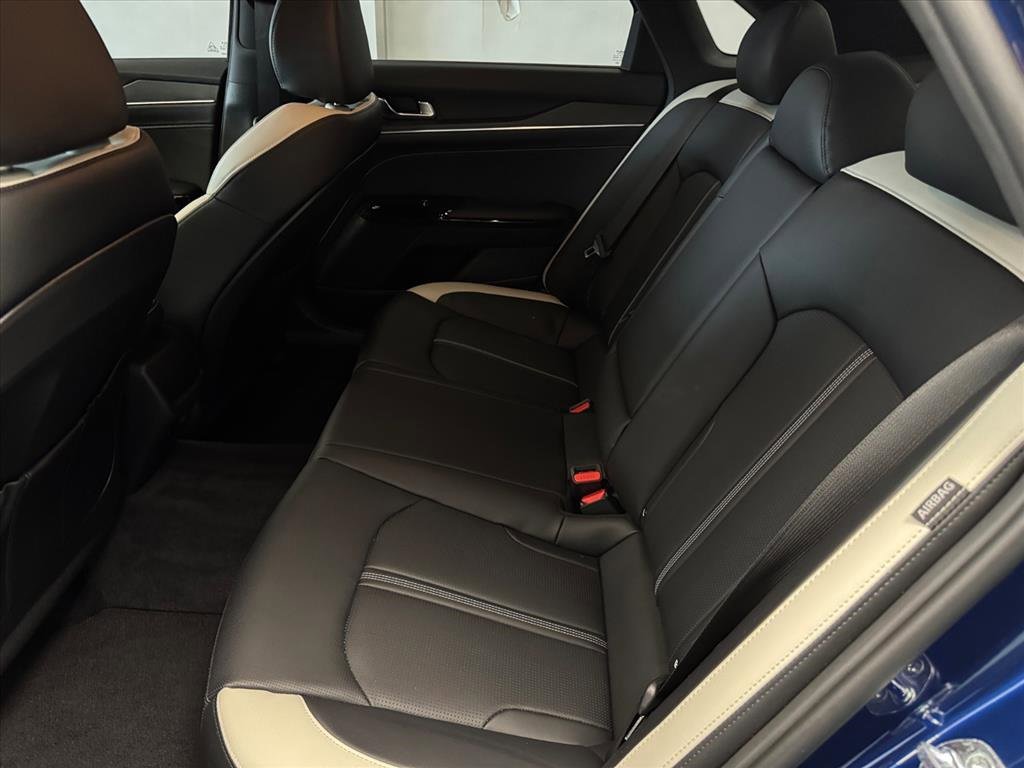 Used 2025 Kia K5 GT-Line image 6