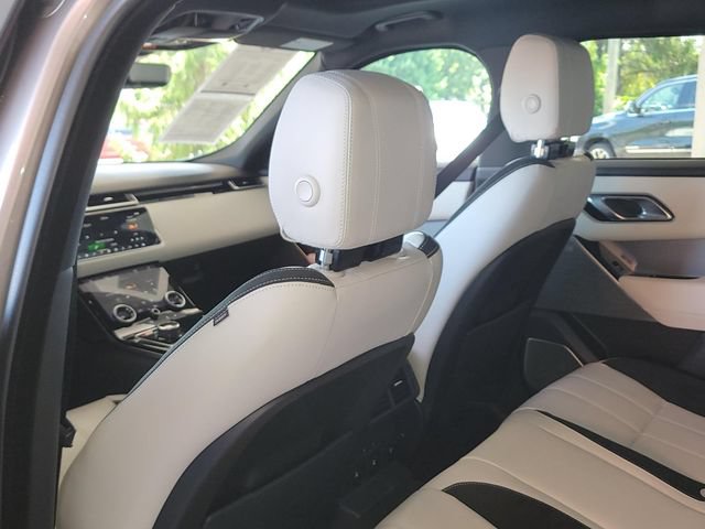 Used 2018 Land Rover Range Rover Velar R-Dynamic SE AWD/4WD image 11