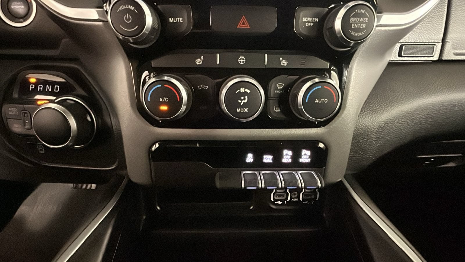 Used 2022 RAM 1500 Big Horn AWD/4WD image 26