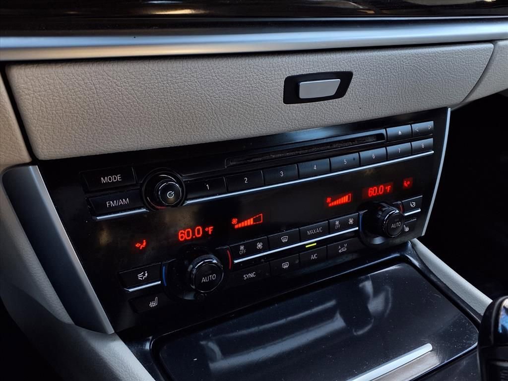 Used 2017 BMW 550i Gran Turismo xDrive 550i xDrive Gran Turismo image 9