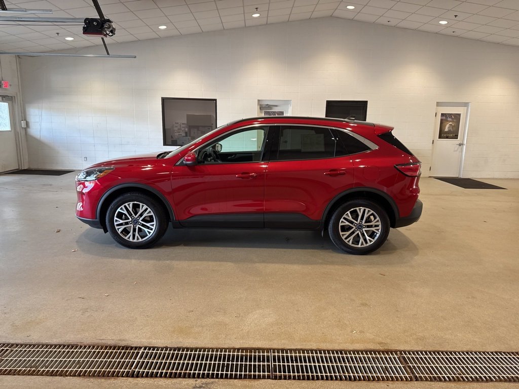 Used 2022 Ford Escape SEL