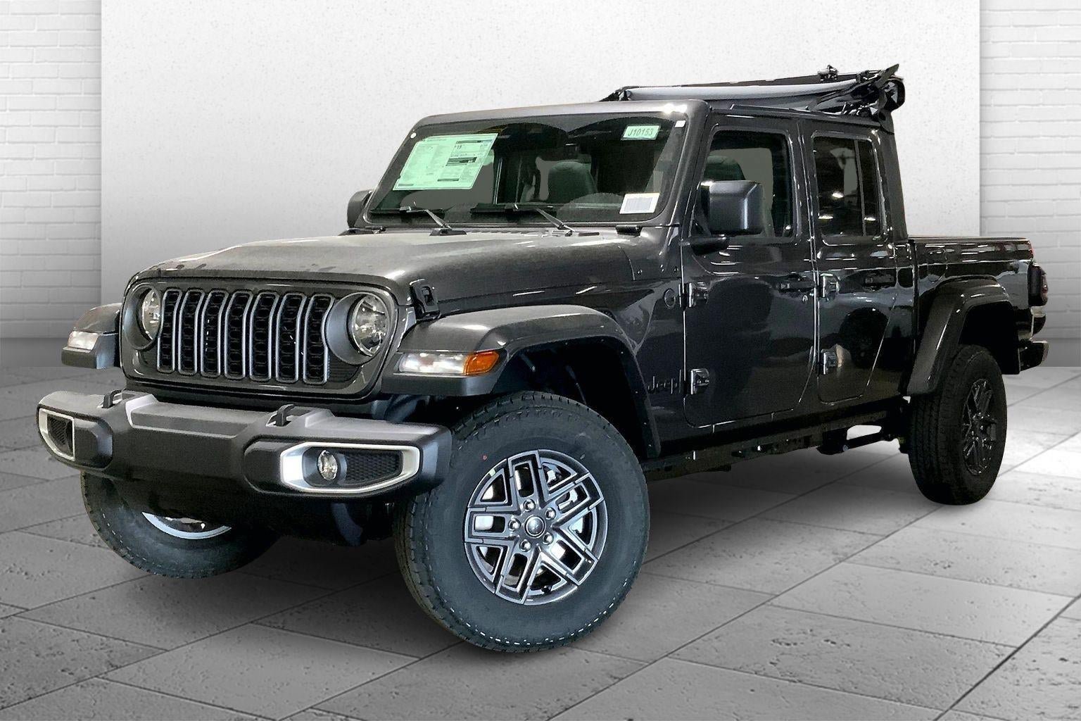 New 2026 Jeep Gladiator Sport AWD/4WD image 2