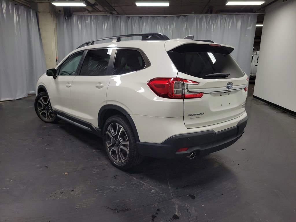 Used 2023 Subaru Ascent Limited w/ Technology Package image 6