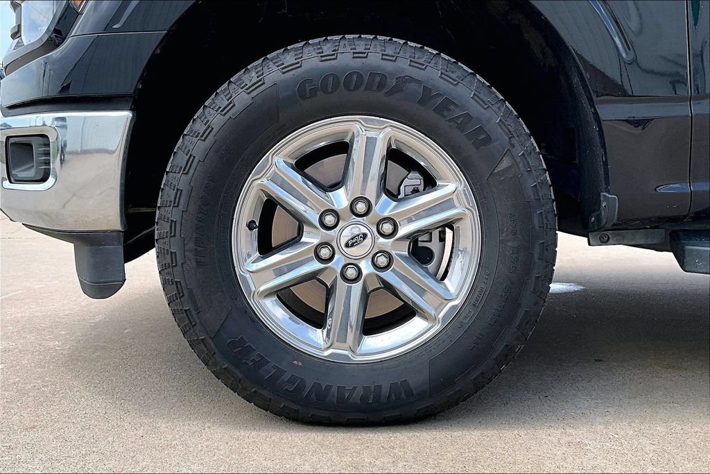 Used 2025 Ford F150 XLT w/ Equipment Group 301A Standard AWD/4WD image 10