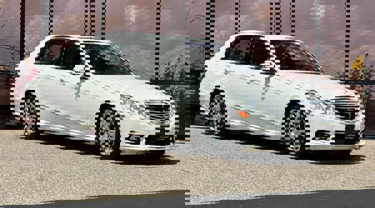 Used 2011 Mercedes-Benz E 350 Sport image 20