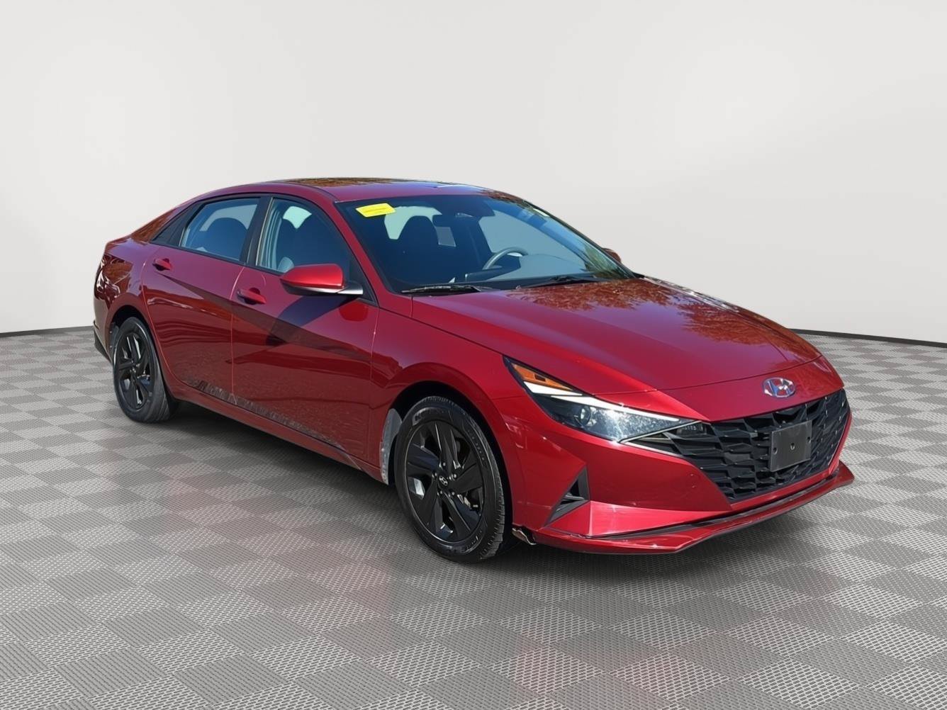 Used 2023 Hyundai Elantra SEL FWD image 3