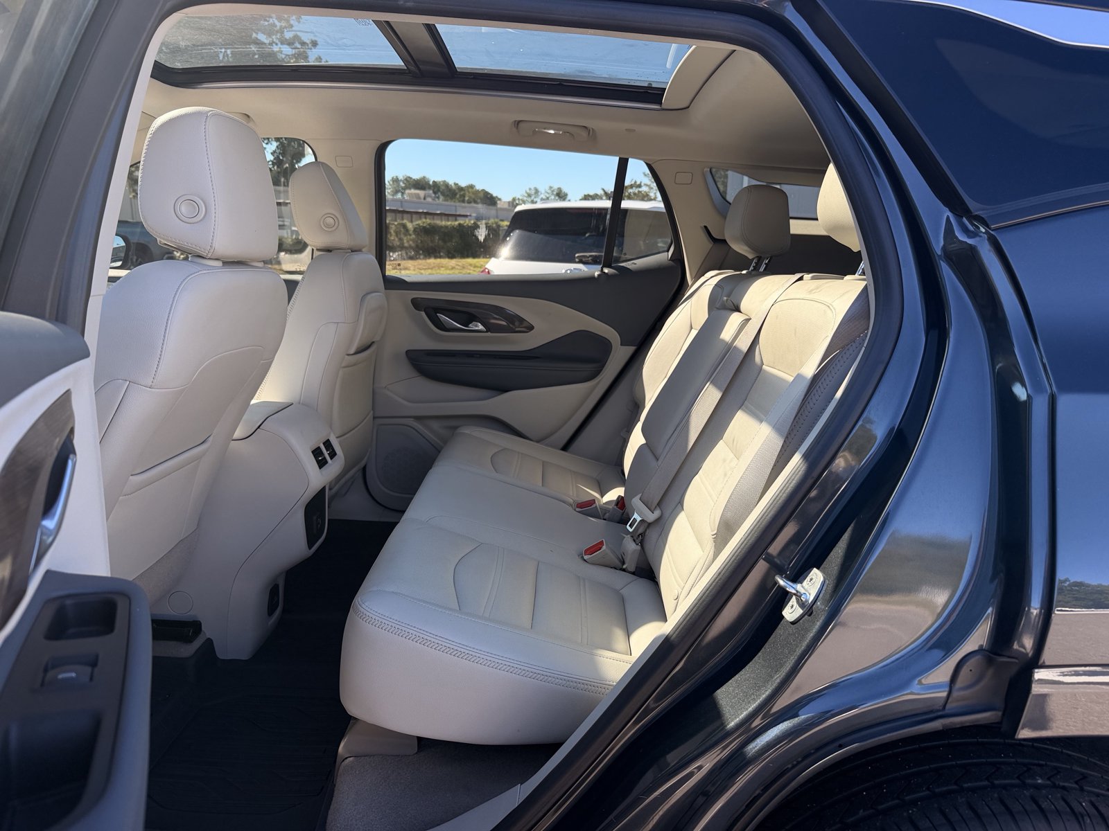 Used 2022 GMC Terrain Denali AWD/4WD image 28