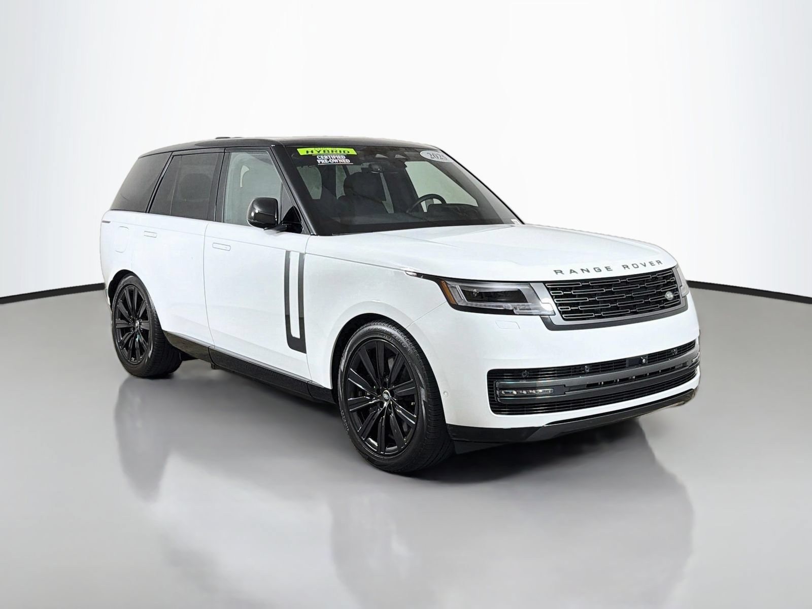 Certified 2025 Land Rover Range Rover SE AWD/4WD image 7