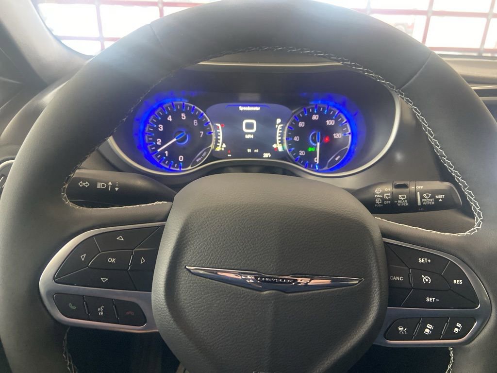 New 2026 Chrysler Voyager LX image 25