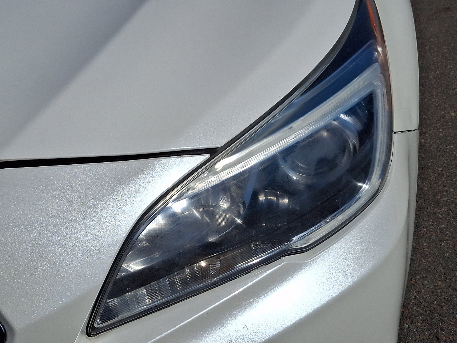 Used 2015 Subaru Legacy 2.5i Premium AWD/4WD image 9