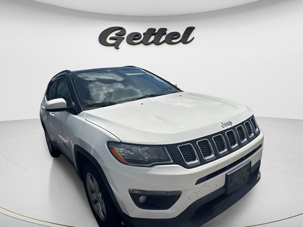 Used 2019 Jeep Compass Latitude w/ Popular Equipment Group AWD/4WD image 5