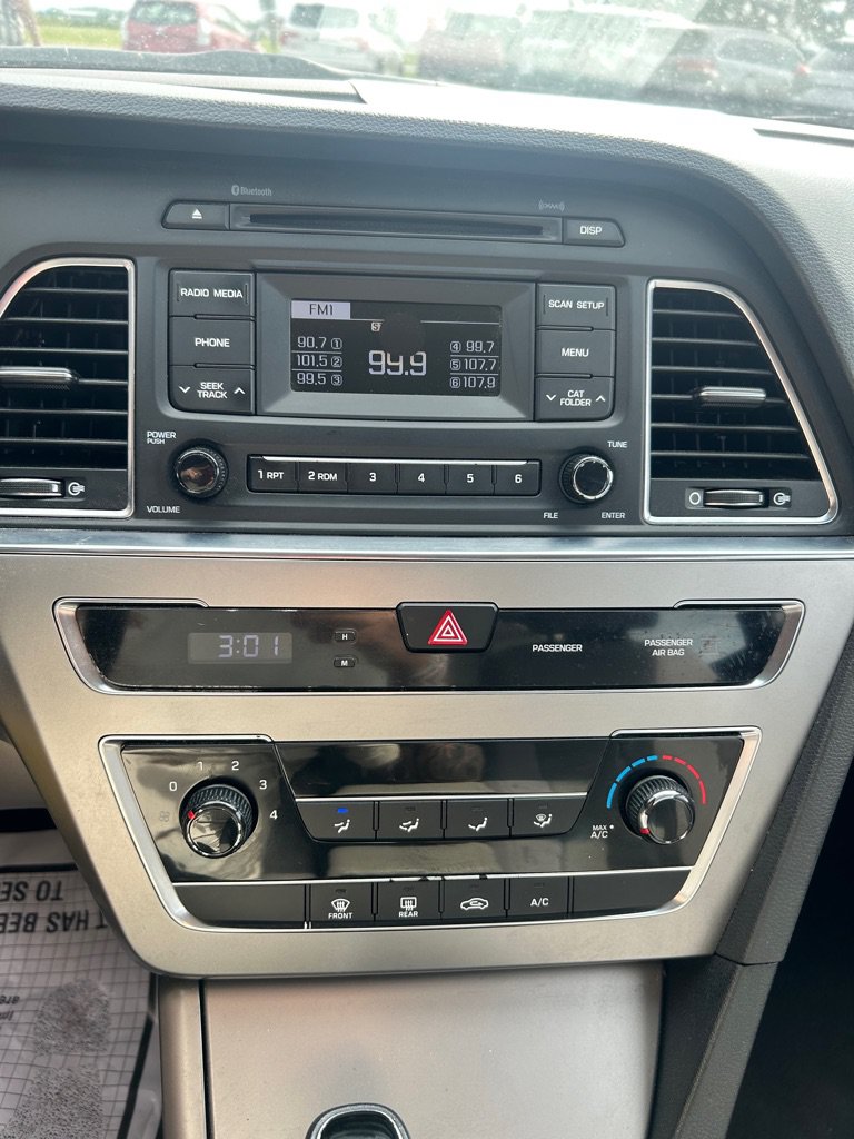 Used 2017 Hyundai Sonata SEL FWD image 14