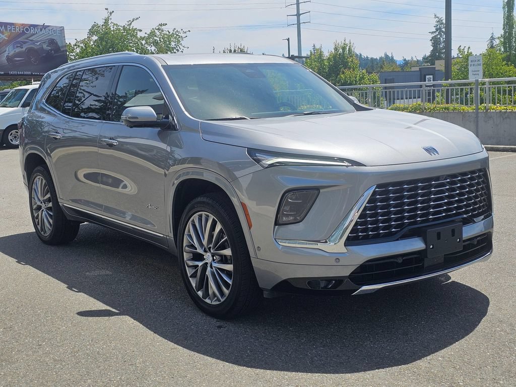 Used 2025 Buick Enclave Avenir w/ Super Cruise Package AWD/4WD image 7