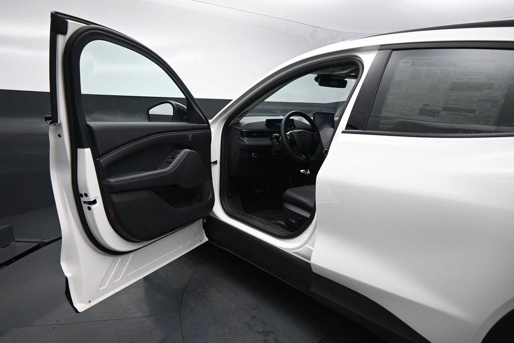New 2026 Ford Mustang Mach-E Select RWD image 8