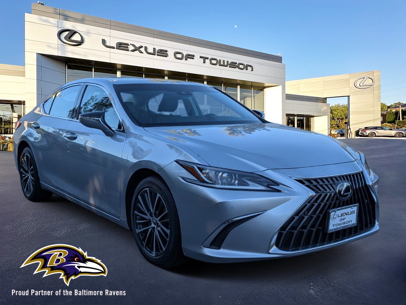 Certified 2024 Lexus ES 300h w/ Premium Package