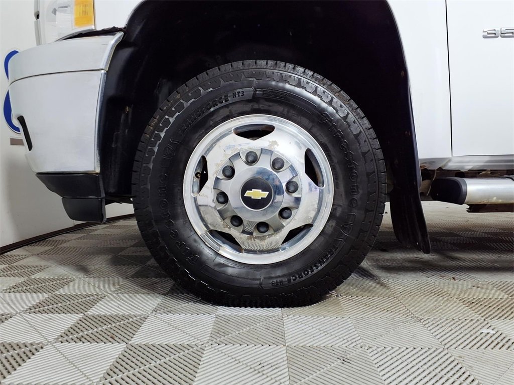 Used 2013 Chevrolet Silverado 3500 LTZ w/ LTZ Plus Package image 8