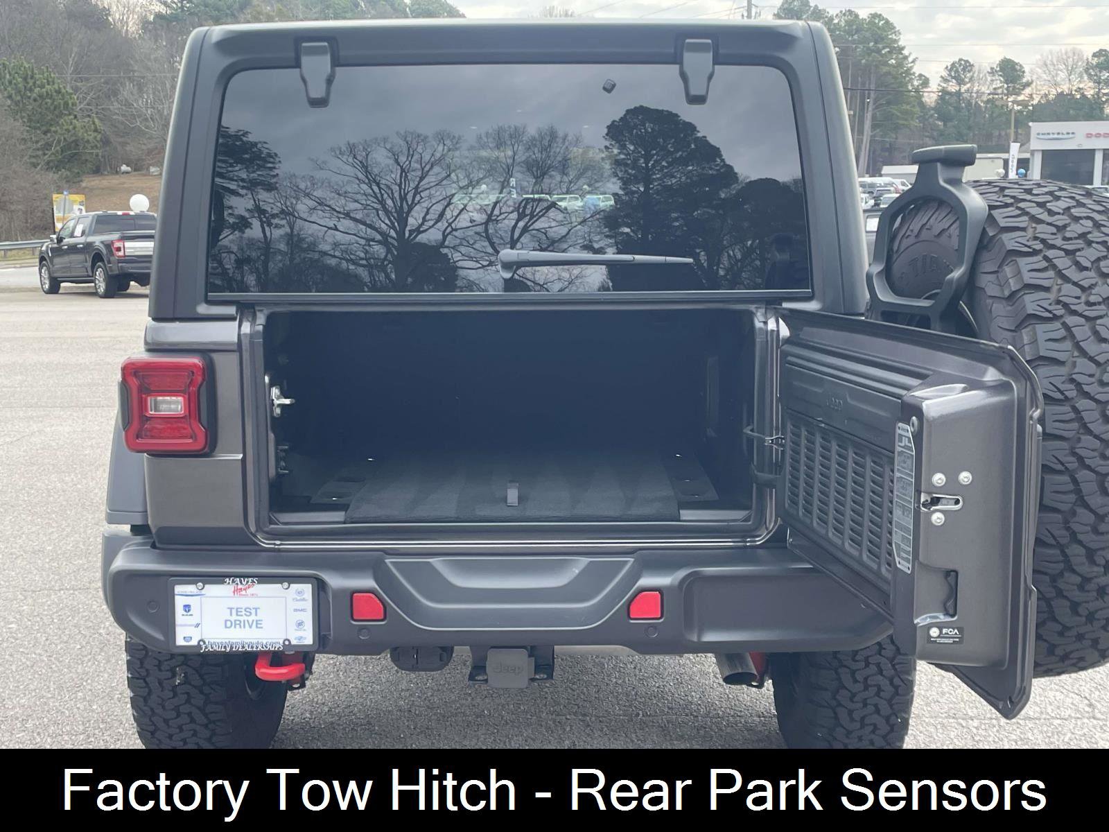 Used 2024 Jeep Wrangler Unlimited Rubicon w/ Technology Group image 5