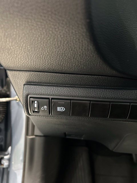 Used 2024 Toyota Corolla LE FWD image 15