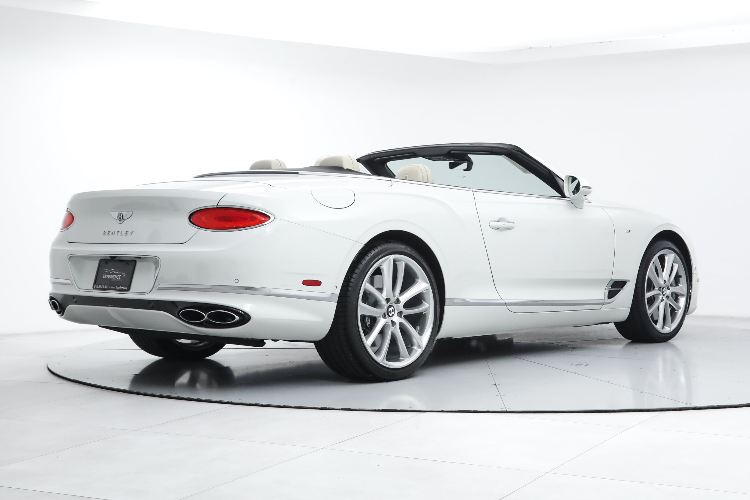 Used 2022 Bentley Continental GT AWD/4WD image 6