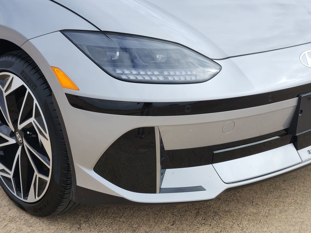 Used 2025 Hyundai Ioniq 6 SEL image 11