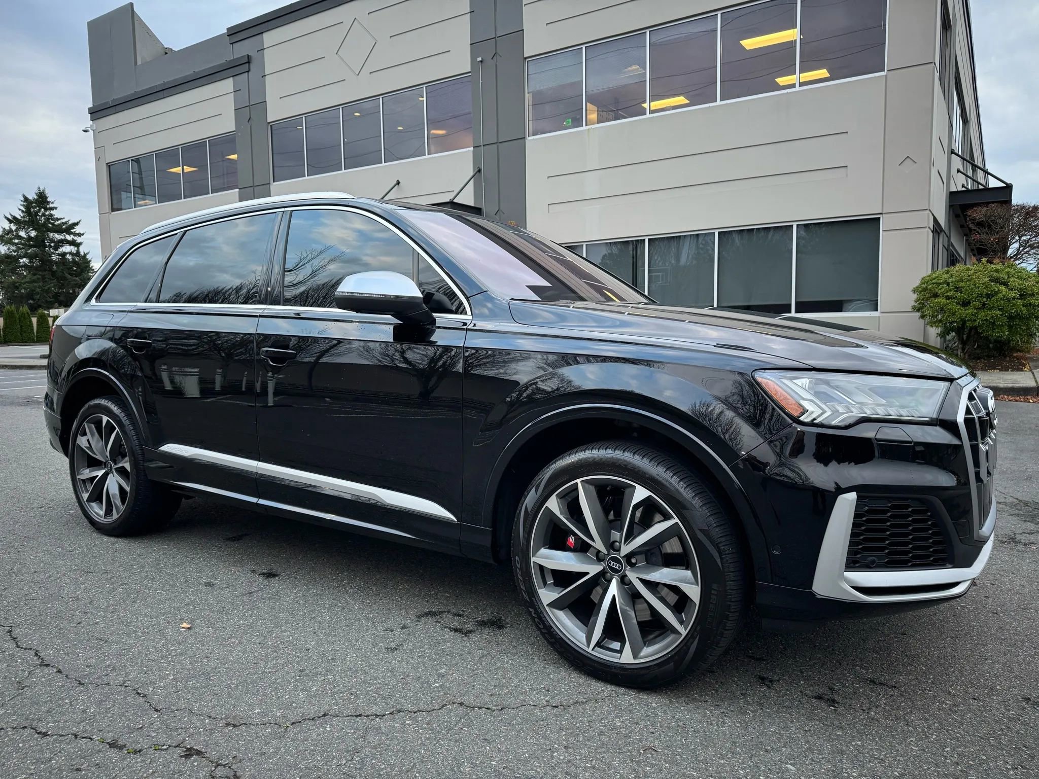 Used 2021 Audi SQ7 Premium Plus image 1