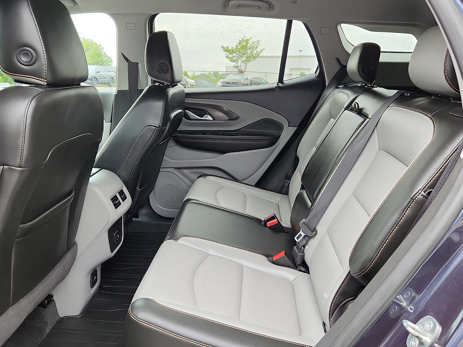 Used 2019 GMC Terrain SLT w/ Preferred Package AWD/4WD image 10